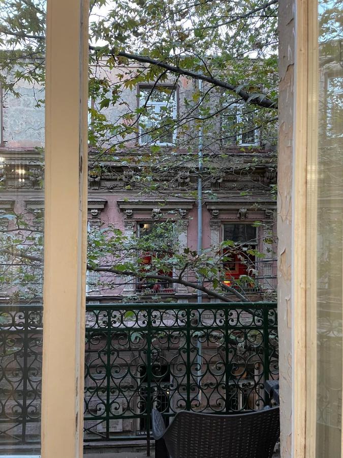 Downtown Room Тбилиси Екстериор снимка