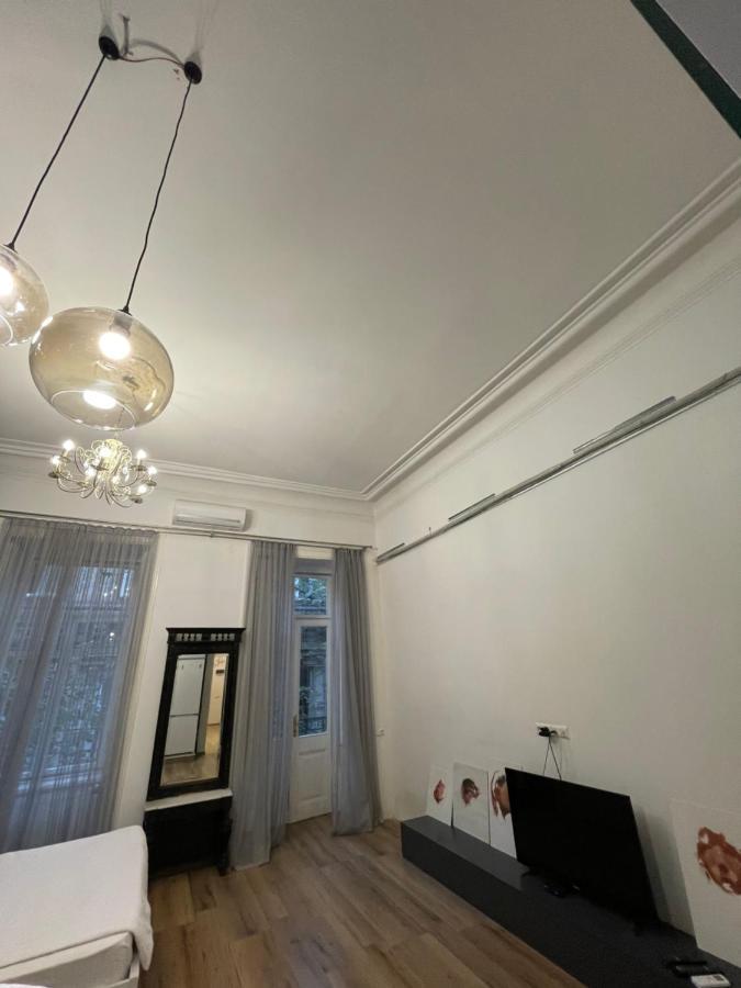 Downtown Room Тбилиси Екстериор снимка