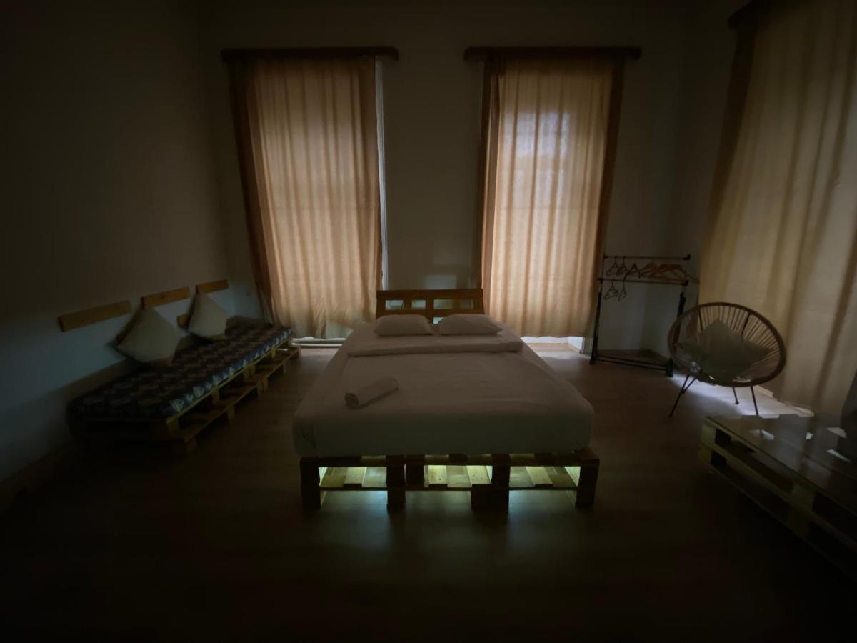 Downtown Room Тбилиси Екстериор снимка