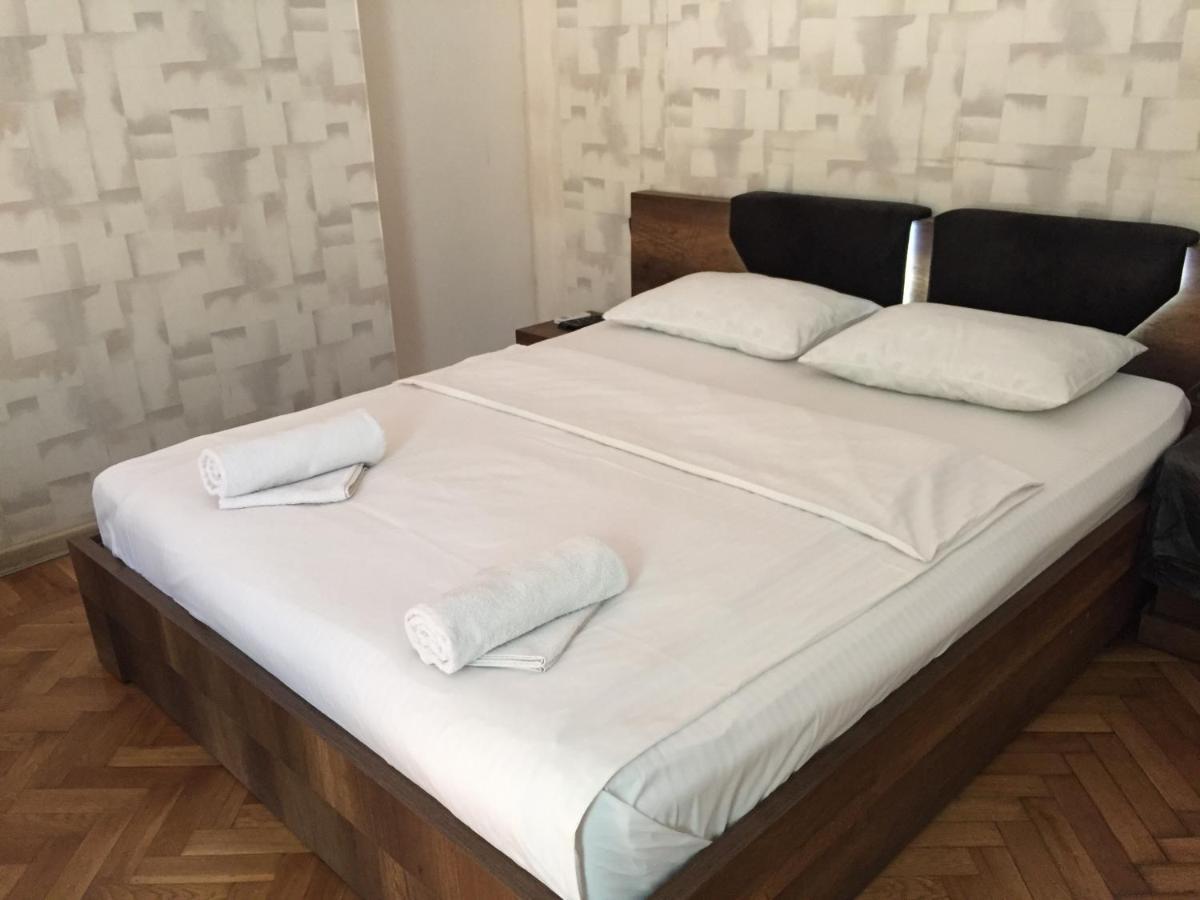 Downtown Room Тбилиси Екстериор снимка