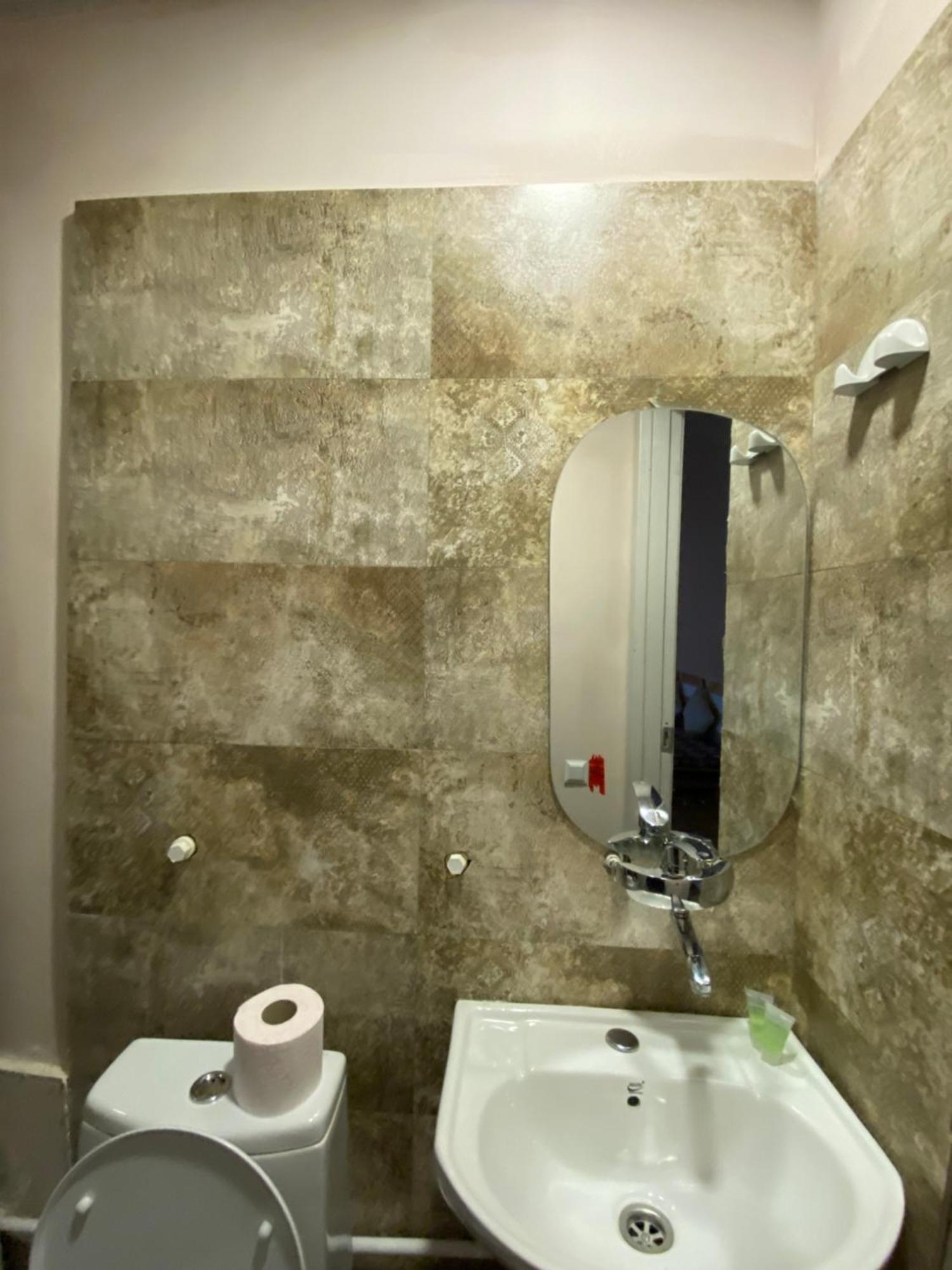Downtown Room Тбилиси Екстериор снимка