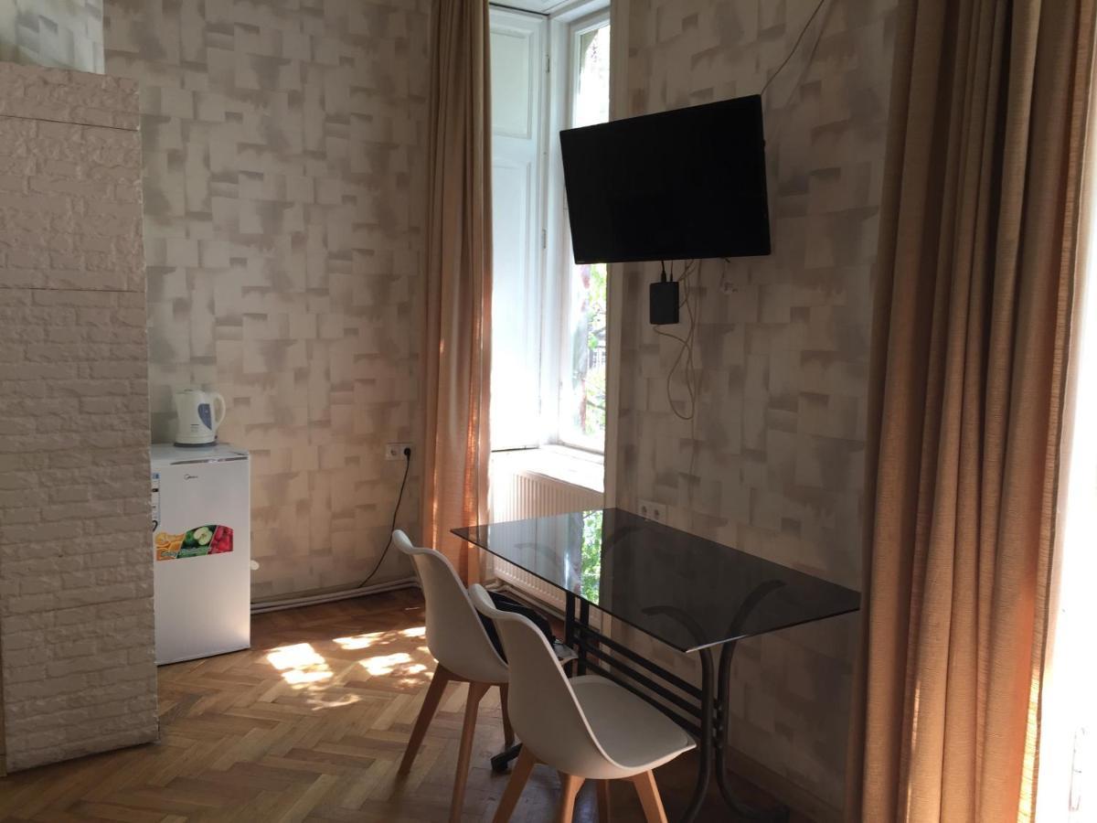 Downtown Room Тбилиси Екстериор снимка